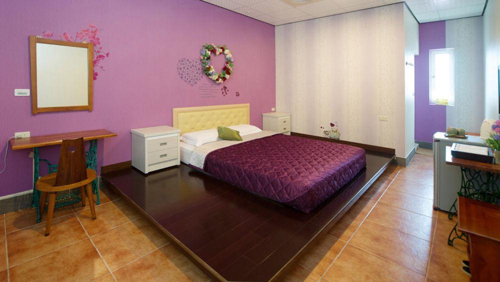 Family Pottery Bed & Breakfast Hengchun Exterior photo