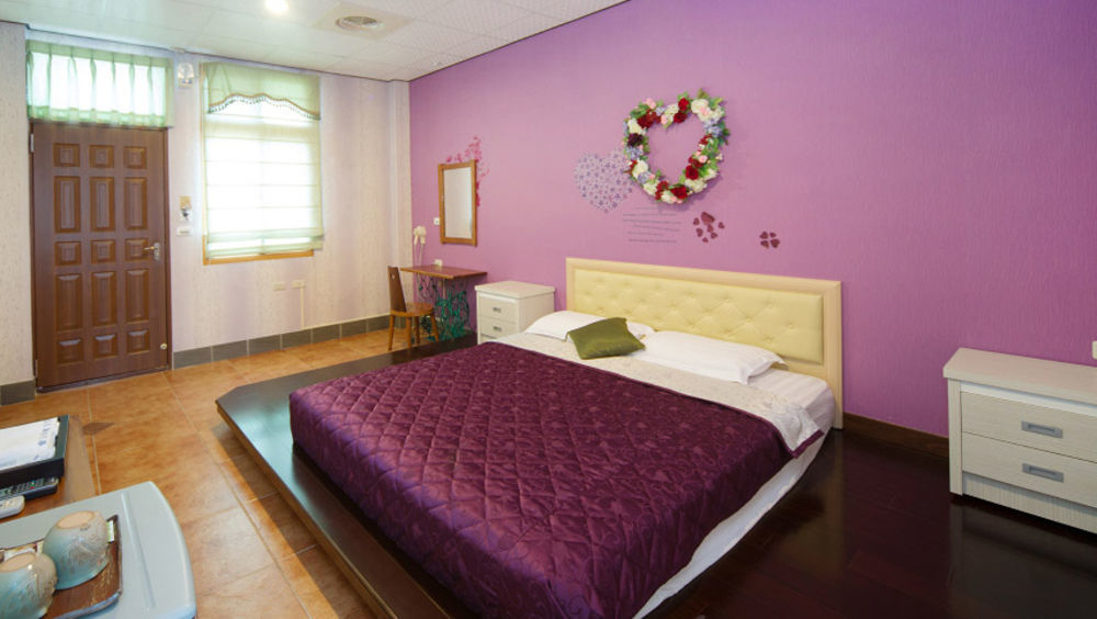 Family Pottery Bed & Breakfast Hengchun Exterior photo